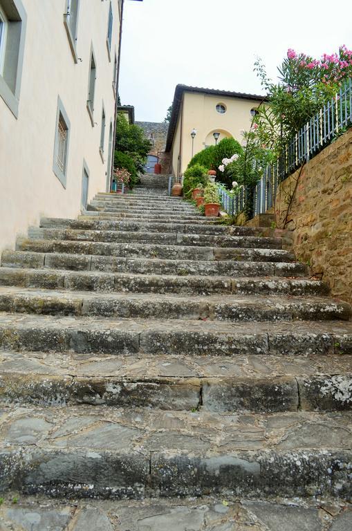 Hotel Oasi Neumann Cortona Eksteriør bilde